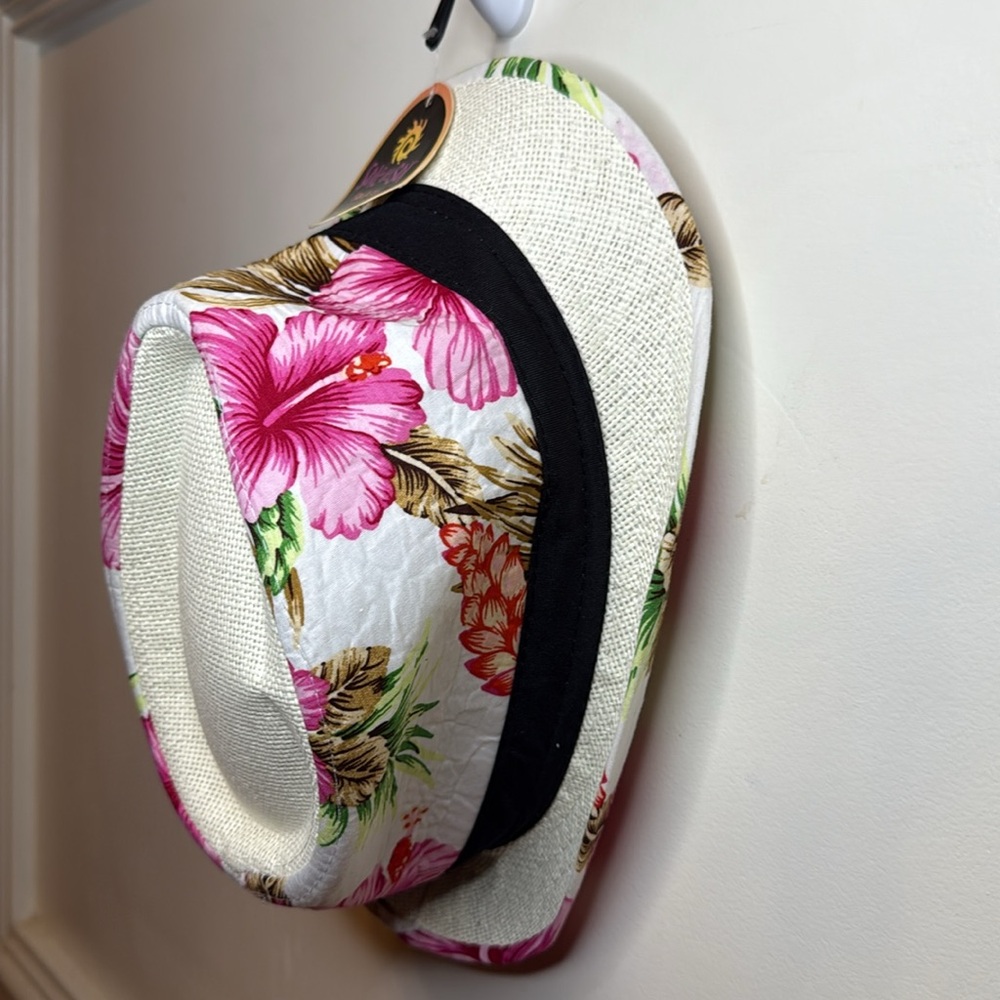 Floral White and Pink Women's Hat small‎ or kids - Picture 4 of 7
